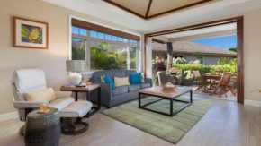 FLORA PARADISE New KaMilo 3BR Home Steps from Stunning Pool Complex
